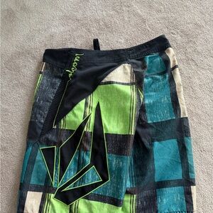 Volcom Men's Green and Black Plaid Shorts
